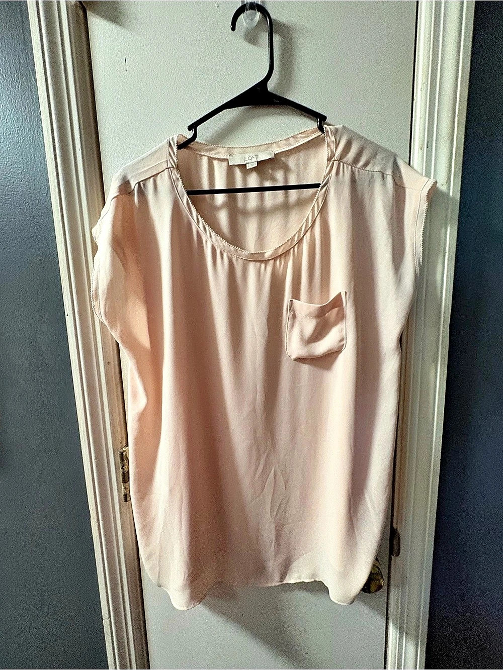 LOFT Pink Blouse Size Medium Like New